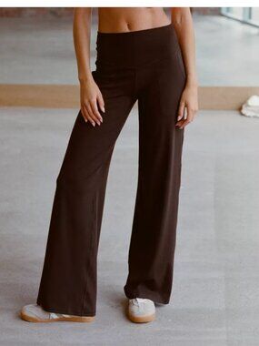 OFFLINE By Aerie Real Me XTRA High Waisted Trouser in Deep Earth Size M